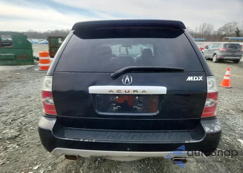 2005 Acura Mdx Touring z USA, uszkodzony, nr VIN 2HNYD18915H511892